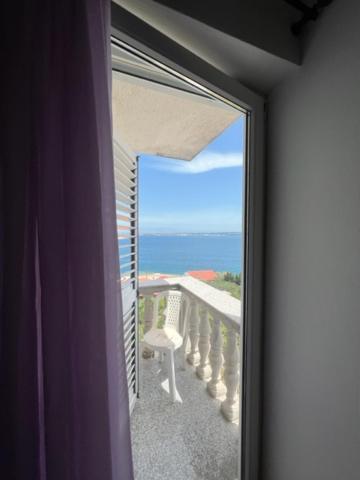 Apartment Zelencic Kali Esterno foto