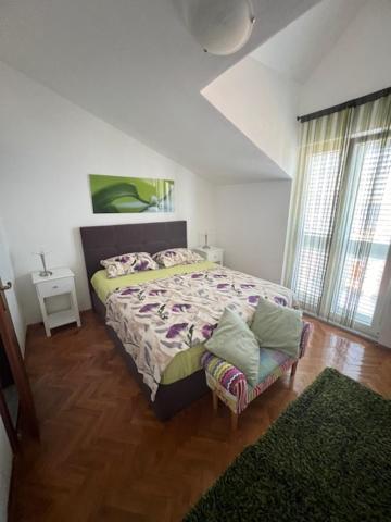 Apartment Zelencic Kali Esterno foto